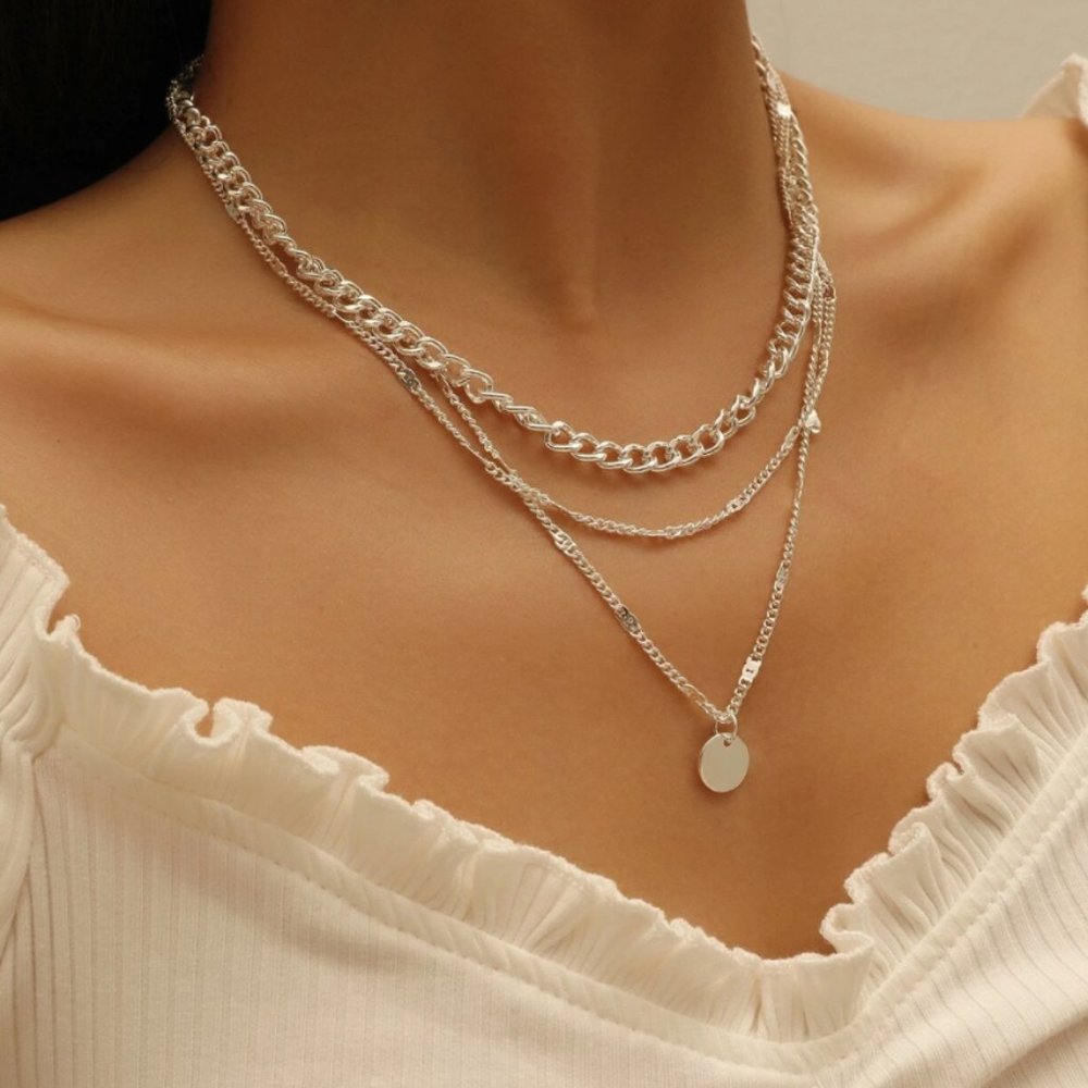 Necklace Disc Pendant Layered Silver New!